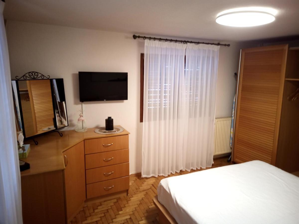 Plateia Apartments Agios Nikolaos  Eksteriør billede
